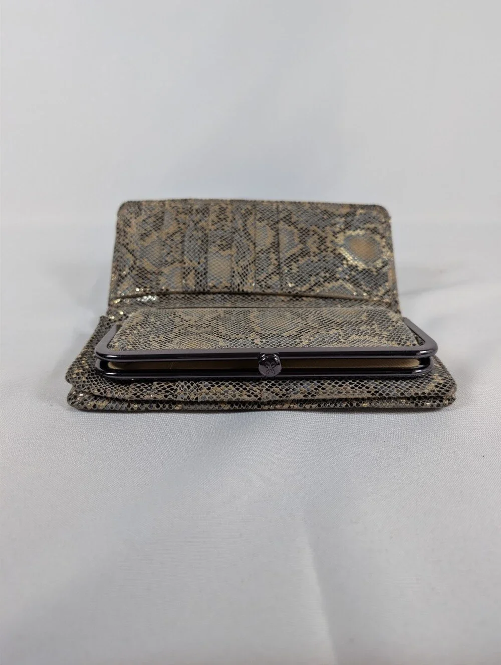 Hobo The Original, Snakeskin-Embossed Leather Kiss-Lock Wristlet Clutch - Picture 5 of 9